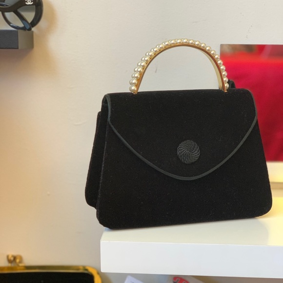 Harve Benard Black Velvet and Pearl Evening Bag!! - Picture 8 of 8